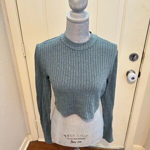 Forever 21 long sleeve top